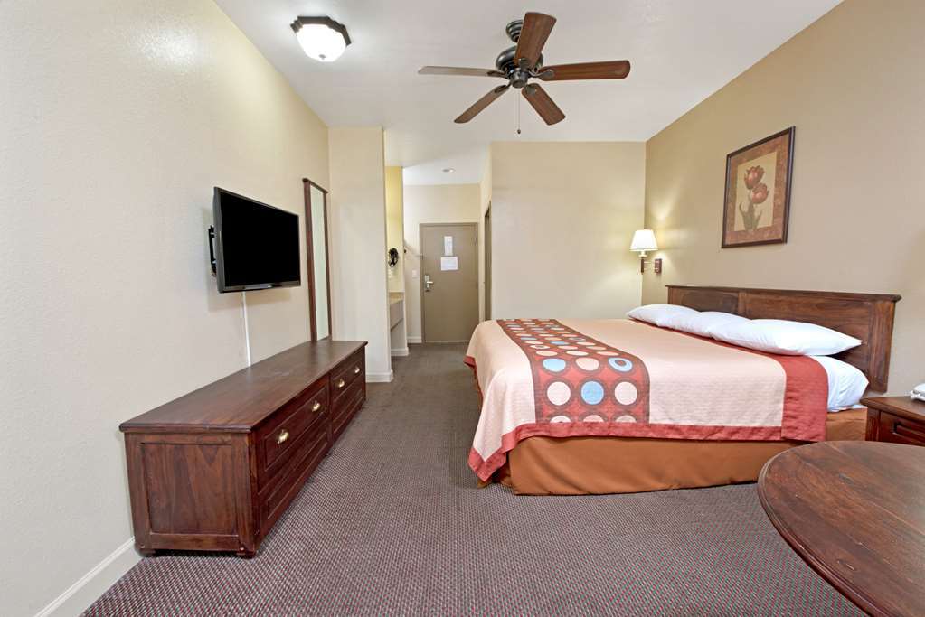 Super 8 By Wyndham St. Louis Airport Ξενοδοχείο Woodson Terrace Δωμάτιο φωτογραφία